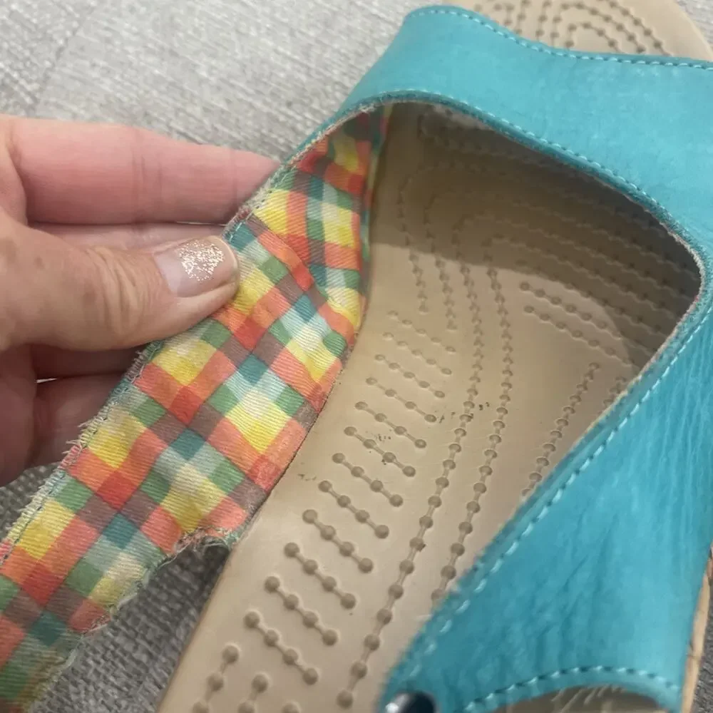 Crocs A-Leigh Women Teal Leather Slingback Cork Wedge Sandals Size 10 Plaid Fun